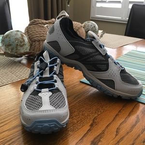 Never worn!  PEARL IZUMI Cycling Shoe